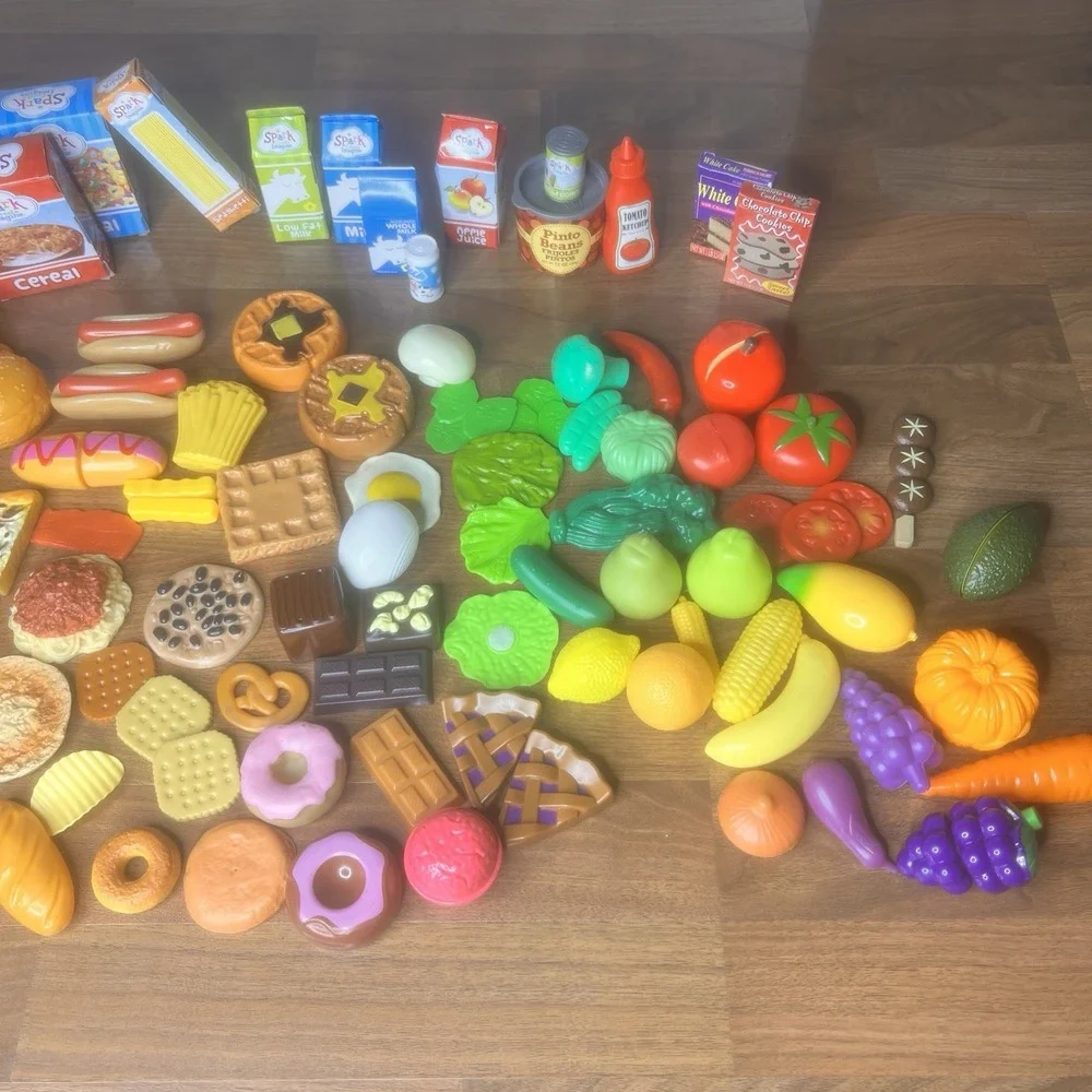 Pretend Kids Play Food Assortment Lot Over 70 Pieces